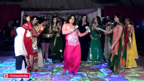 Shani Performing Pashto Mujra Birthday Party 2017 Youtube