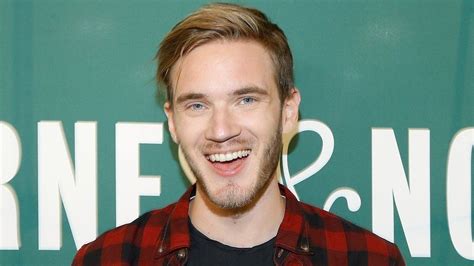 Youtube Star Pewdiepie Evicted From Flat After Making Gay Sex Video Even Though He Wasnt