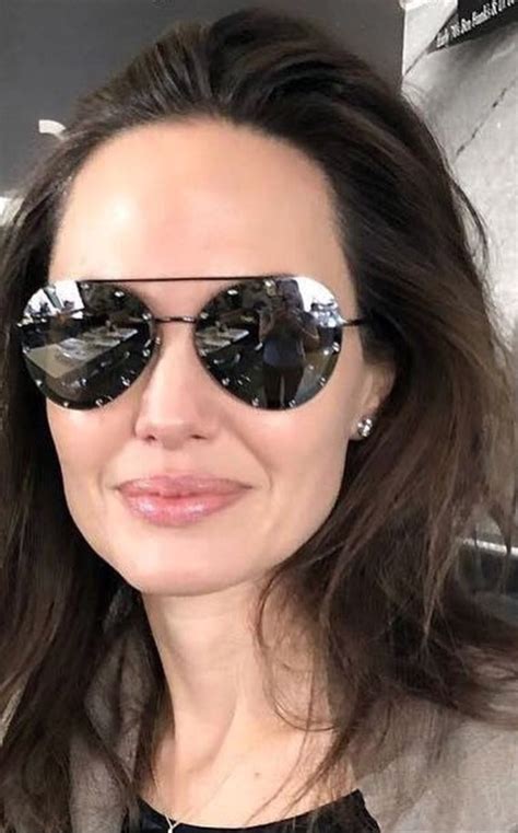 Angelina Jolie Valentino Sunglasses Angelina Jolie Óculos Belas Atrizes