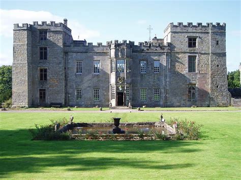 Haunted Castles In England 5 Spooky English Castles