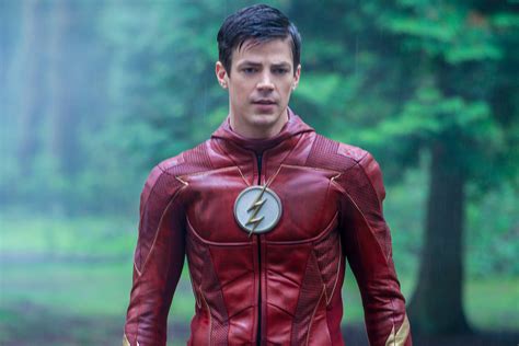 Grant Gustin Slams Body Shamers Who Mocked Him After The Flash Costume