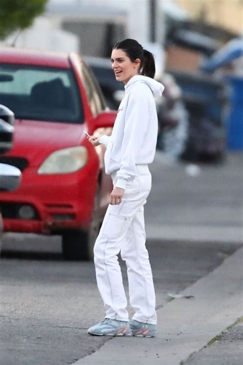 Normal sizing, please make sure the measurement below: Kendall Jenner Street Style 03/16/2019