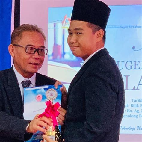 Tidak perlu sebarang pendaftaran untuk menonton strim dalam talian tapi hanya boleh diakses dari dalam malaysia sahaja kalau tak silap. SMK Rancha-Rancha Menjuarai Anugerah Tokoh Nilam Kategori ...