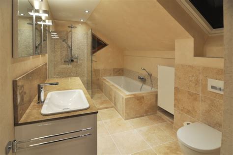 Eine wunderschöne wanddekoration mit 3d effekt. Badezimmer - Mediterran - Badezimmer - Hannover - von SC ...
