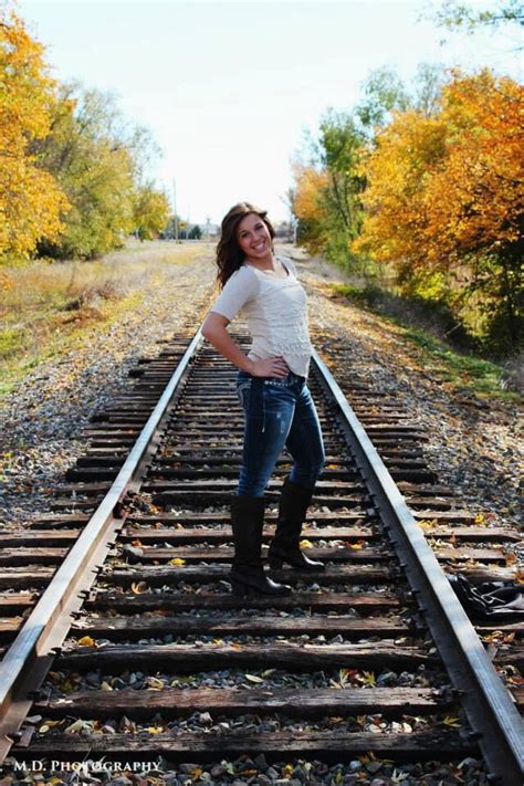 Railroad Pictures Fall Photos Fall Pictures Senior Pictures On Railroad Tracks Poses Friend