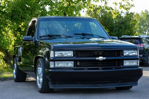 Custom 1988 Chevrolet C1500 Silverado Sportside Regular Cab 383 Stroker