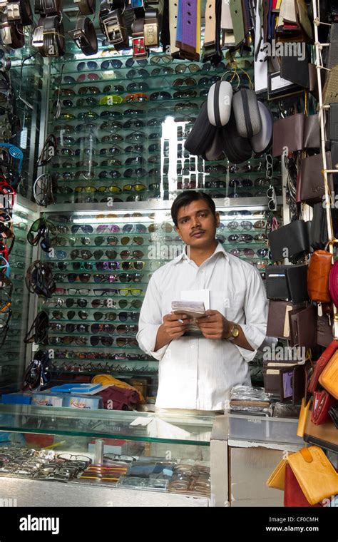Shopkeeper Selling Hi Res Stock Photography And Images Alamy