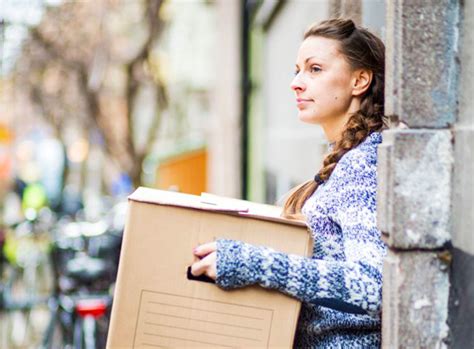 98 job als 400 euro jop am pc von zu hause aus heimarbeit , nebenjob auf indeed.com verfügbar. Auszug von zu Hause: Sicher auf eigenen Füßen