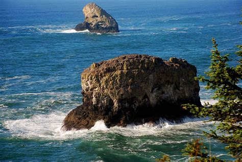 Oregon Coast Rock Formations A Photo On Flickriver