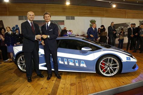 Lamborghini Donates Huracán Lp610 4 To Italian State Police Digital