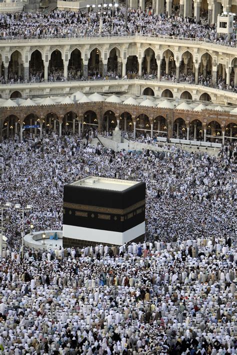 2439 one day in haram ( sheikh bander baleelah). Hajj 2011: Tensions and Crimes Threaten to Overshadow the ...