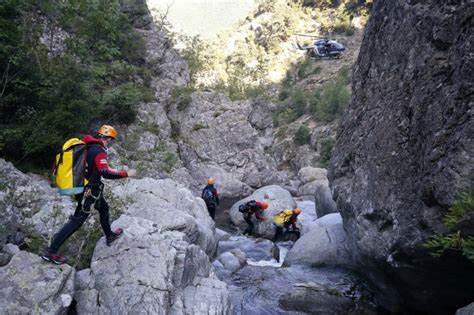Accident Mortel Dans Un Canyon Corse Le Corps Sans Vie De La Femme