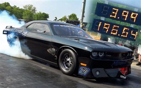 The 5000hp “vixen” Hellcat Challenger Goes 399 Classic