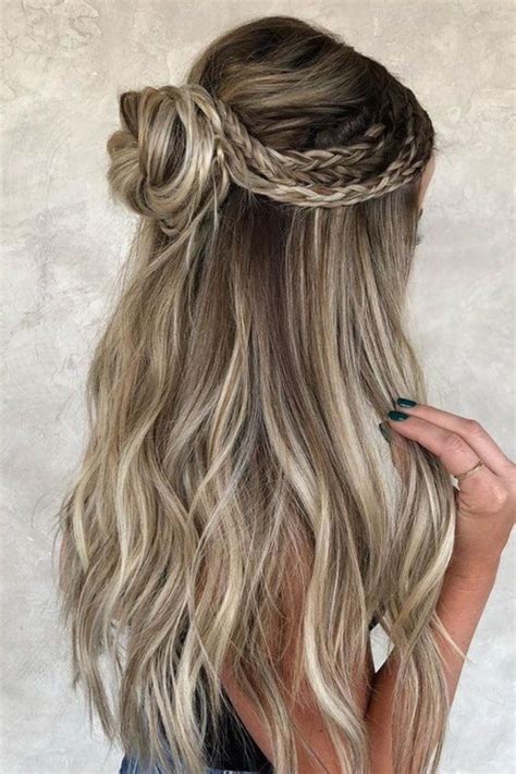 Browse our photo collection and mix things up with one of these brilliant hair colors for every shade. 8 Girly and Womens Hairstyles