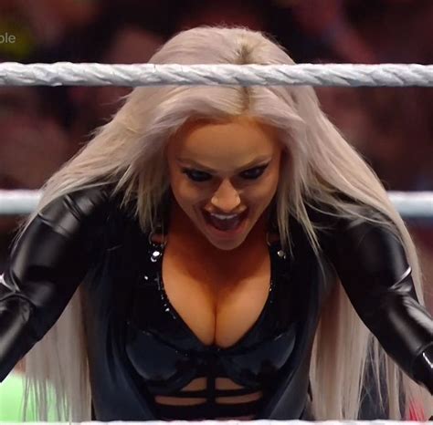 Pin By The Collector On Liv Morgan In 2020 Wwe Girls Wwe Female