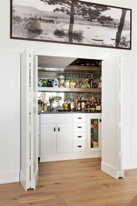 Coastal inspired home provides a dreamy waterside oasis in Minnesota