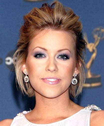 To get lori loughlin's hairstyle, prepare damp hair with texturizing cream and create a deep side part.2. Best Wedding Hairstyles For Short & Fine Hair: Our Top 10 ...