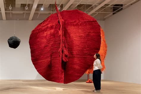 Magdalena Abakanowicz 4columns