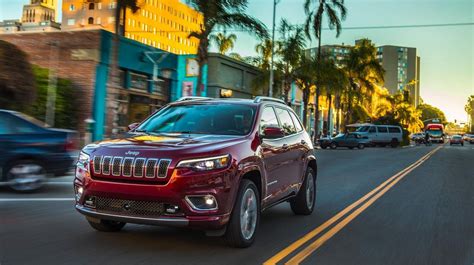 Auto Review Improved Looks Power For 2019 Jeep Cherokee Overland