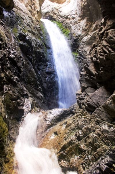 Zapata Falls Hike Guide Tips Trail Info And Advice The Next Summit A