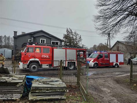 Pożar Domku Jednorodzinnego Dwie Osoby Zatruły Się Dymem Ok KoŁobrzeg