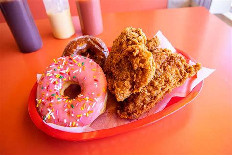 Fried Chicken And Doughnuts Try The World S Best Combo At This Tucson Shop Eat