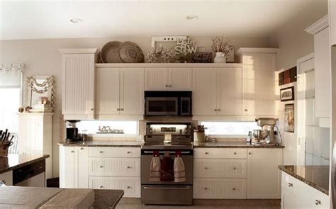 Ideas for decorating kitchen cabinets. Decor On Top Of Cabinets Granado Home Design | Kitchen ...