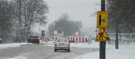 Wiadukt u zbiegu Kozienickiej i Struga zamknięty Jednak nie dla