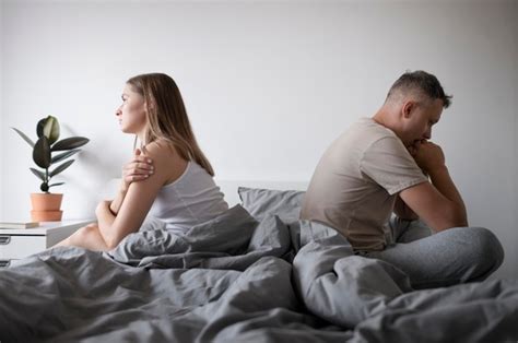 Free Photo Bad Sex Concept With Upset Couple