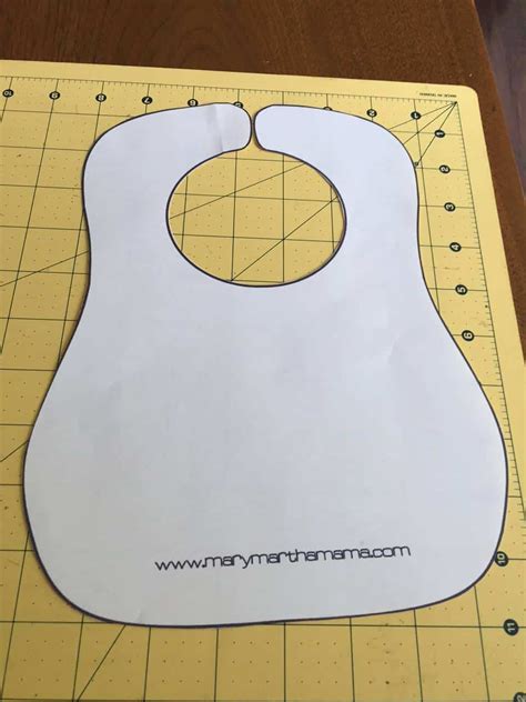 Free Printable Baby Bib Template Nismainfo