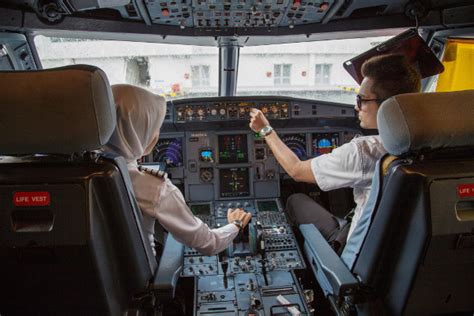 The range for our most popular pilot positions (listed below) typically falls between $67,336 and $215,880. Fly Gosh: Air Asia Pilot Salary ( Latest Payscale/Salary ...