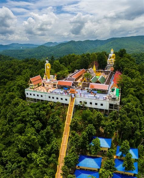 Premium Photo Mountain Temple In Chiang Mai Thailand