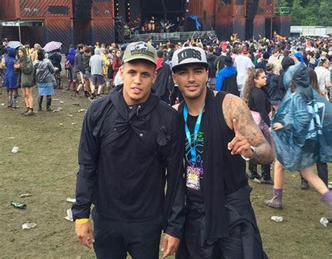 Ravel ryan morrison is a professional footballer who plays as a midfielder for the jamaica national team. Danny Simpson and Ravel Morrison enjoy Parklife | Sport ...