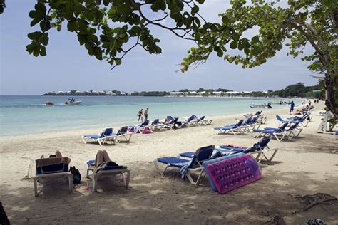 Private Beach In Negril Jamaica At Susnet At The Palms