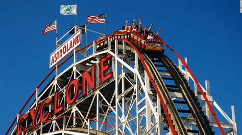 Coney Islands Best Things To Do What To Ride And Eat Cnn Travel