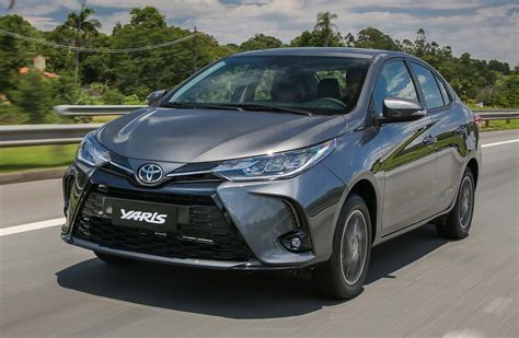 Toyota Yaris 2023 Sedan Dinamica Mega Autos