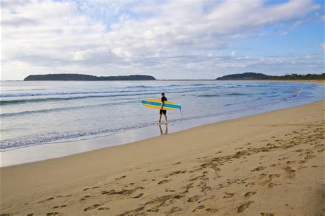 Broulee Beach Nsw Holidays And Accommodation Things To Do Attractions