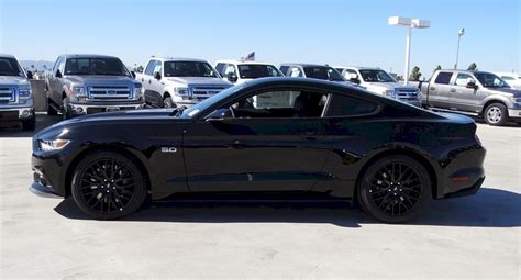 Black 2015 Ford Mustang Gt Fastback