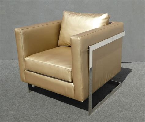 Fc97901c706690fdab7c479694edbd6f  Contemporary Style Accent Chairs 