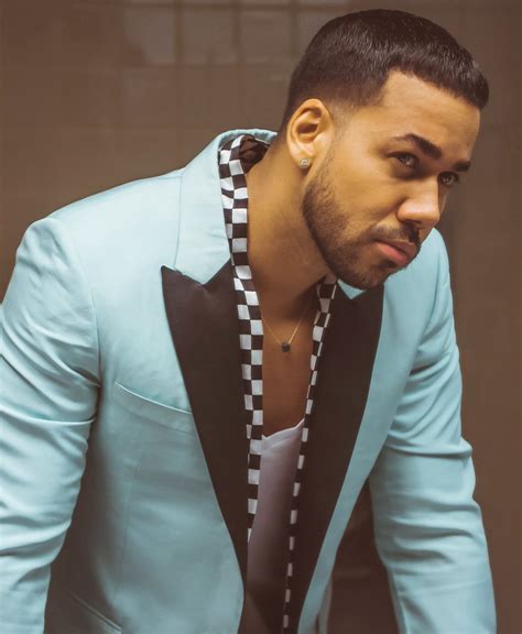 Your wallpaper has been changed. Romeo Santos Wallpapers