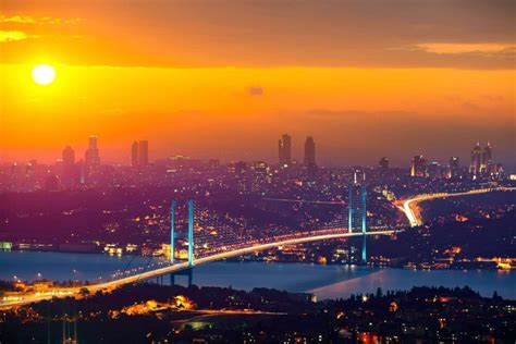 Puente Del Bósforo Estambul Turquía Qué Ver Hacer Y Visitar