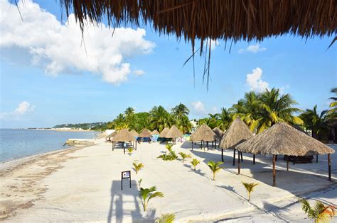 Playa Bonita Arenal Inclusivo En Campeche Para Esta Semana Santa