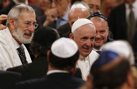 Catholics And Jews Must Unite Against Terrorism Says Pope During Synagogue Visit Catholic Herald