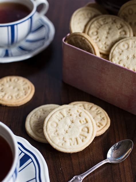 Vanilla Butter Biscuits Electric Blue Food Kitchen Stories From Abroad