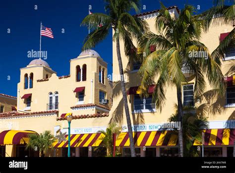 Colony Hotel And Cabana Club Hi Res Stock Photography And Images Alamy