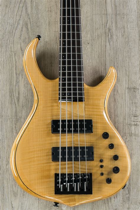 Sire Marcus Miller M7 5 String 2nd Gen Bass Swamp Ash Body Nt Natural