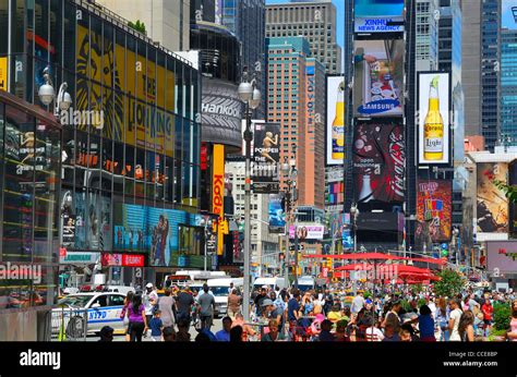 Crowds In Times Square New York City Stock Photo Alamy