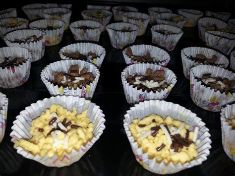 Kuih serimuka nie memang sedap. PaNdUaN FiKiRaN: Resepi kuih Sarang Semut yang Lembut :)