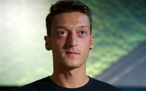 Wow Long Lost Son Of Arsenal Playmaker Mesut Ozil Found Caughtoffside
