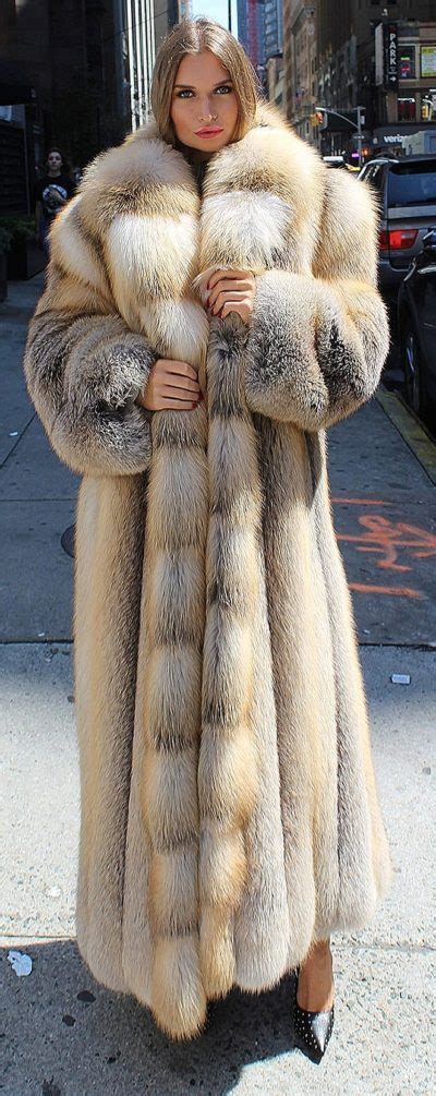 Full Length Golden Island Fox Coat Marc Kaufman Furs